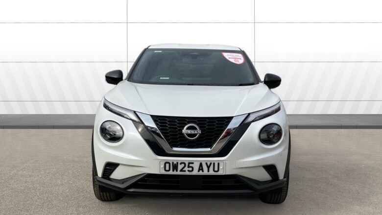 Nissan Juke 1.0 DiG-T N-Connecta 5dr Petrol Hatchback